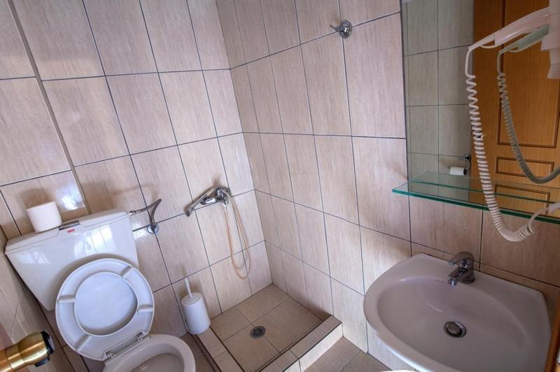 Golden Sun Apartment Paralia Katerinis Exterior photo